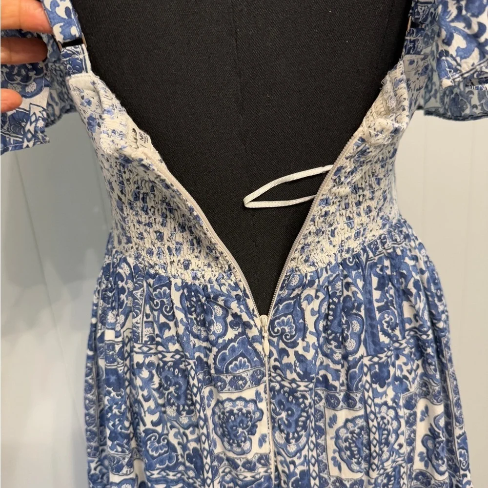 #13) NWOT Abercrombie & Fitch Blue and White Patchwork Maxi Dress